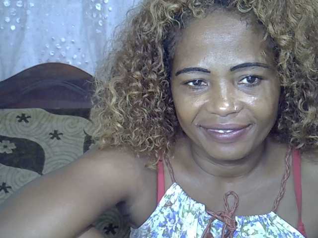 Sexywife1's BongaCams show and profile