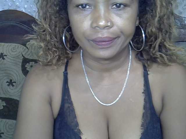 Sexywife1's BongaCams show and profile