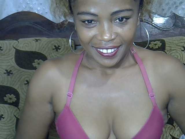 Sexywife1's BongaCams show and profile