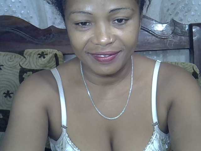 Sexywife1's BongaCams show and profile