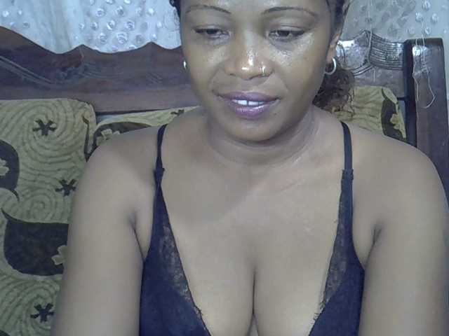 Sexywife1's BongaCams show and profile