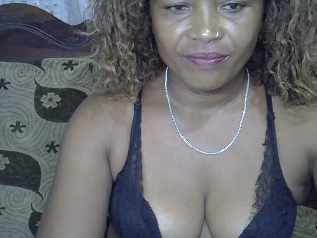 Sexywife1's BongaCams show and profile