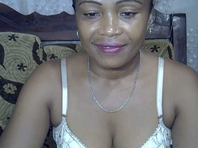 Sexywife1's BongaCams show and profile