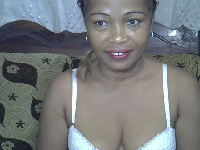 Sexywife1's BongaCams show and profile