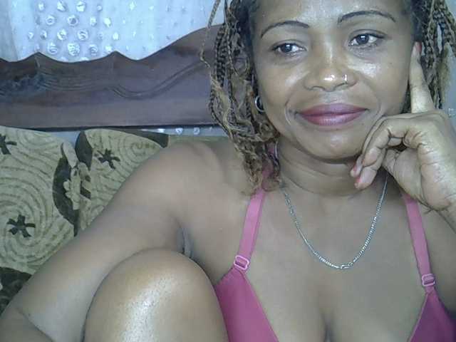 Sexywife1's BongaCams show and profile