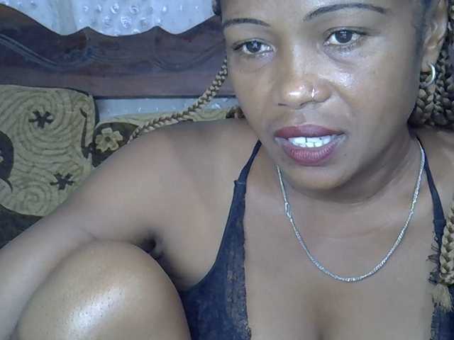 Sexywife1's BongaCams show and profile