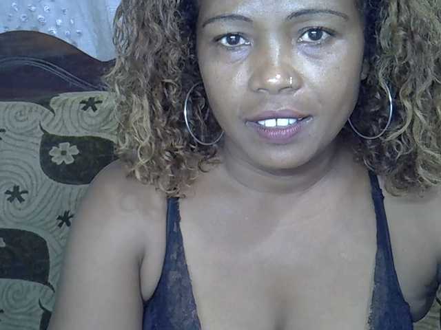 Sexywife1's BongaCams show and profile