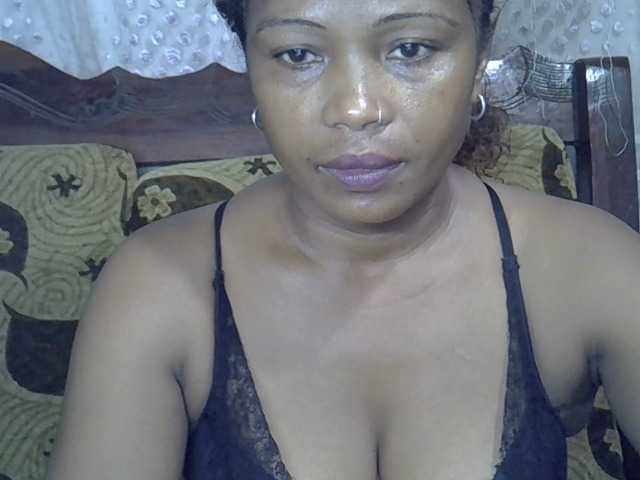 Sexywife1's BongaCams show and profile