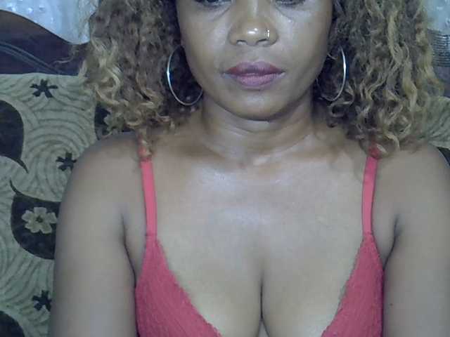 Sexywife1's BongaCams show and profile