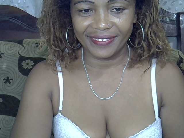 Sexywife1's BongaCams show and profile