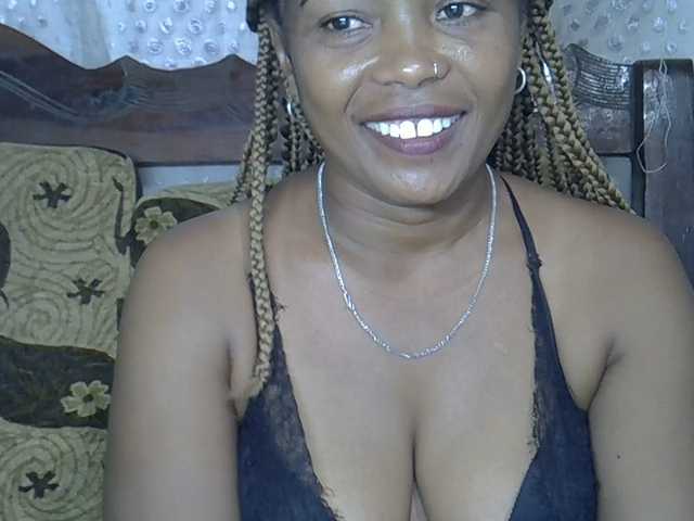 Sexywife1's BongaCams show and profile