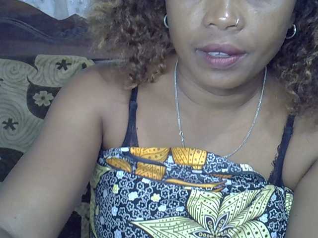 Sexywife1's BongaCams show and profile