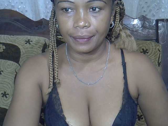 Sexywife1's BongaCams show and profile