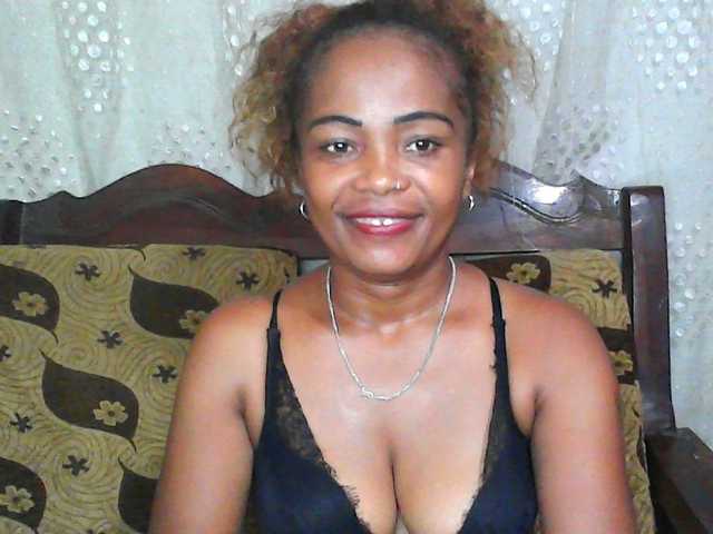 Sexywife1's BongaCams show and profile