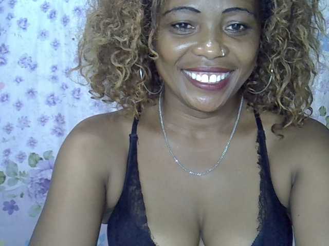 Sexywife1's BongaCams show and profile