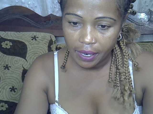 Sexywife1's BongaCams show and profile