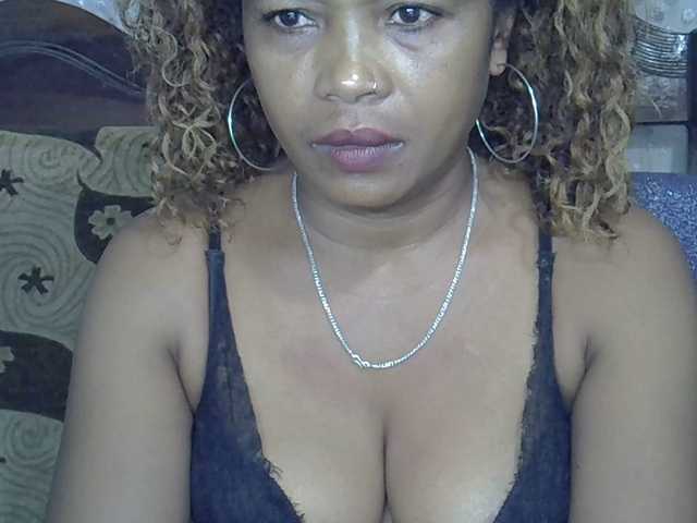 Sexywife1's BongaCams show and profile