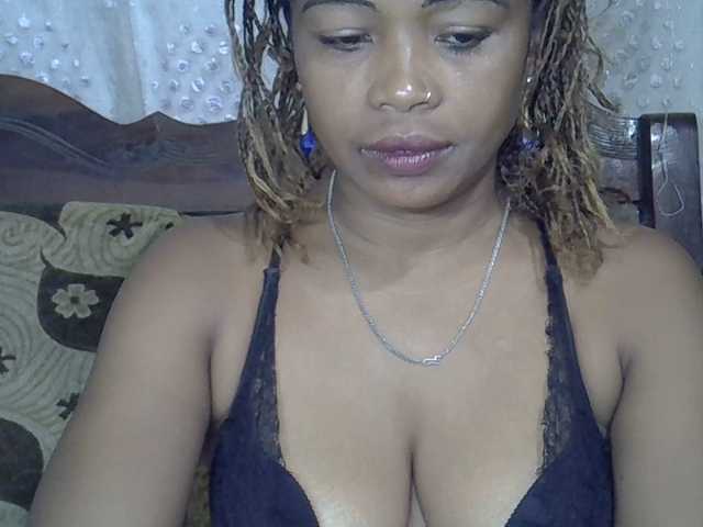 Sexywife1's BongaCams show and profile