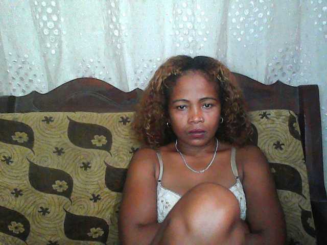 Sexywife1's BongaCams show and profile