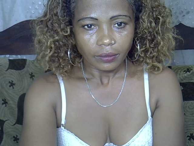 Sexywife1's BongaCams show and profile