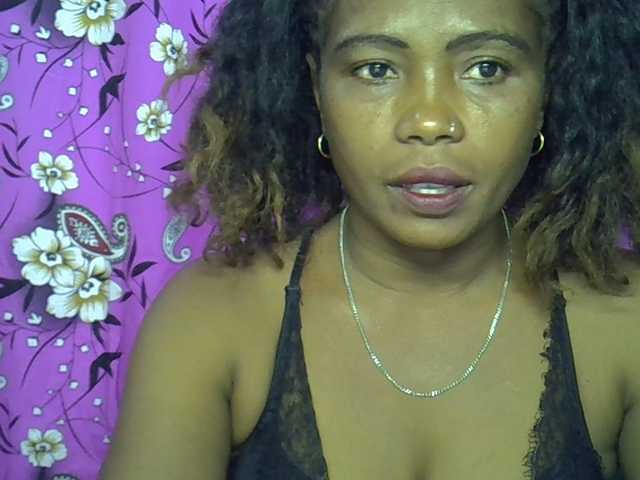 Sexywife1's BongaCams show and profile