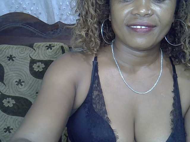 Sexywife1's BongaCams show and profile