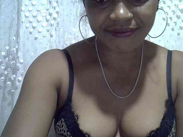 Sexywife1 webcam