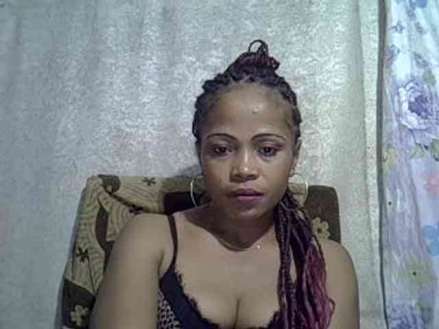 Sexywife1 webcam