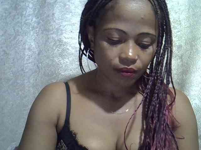 Sexywife1 webcam