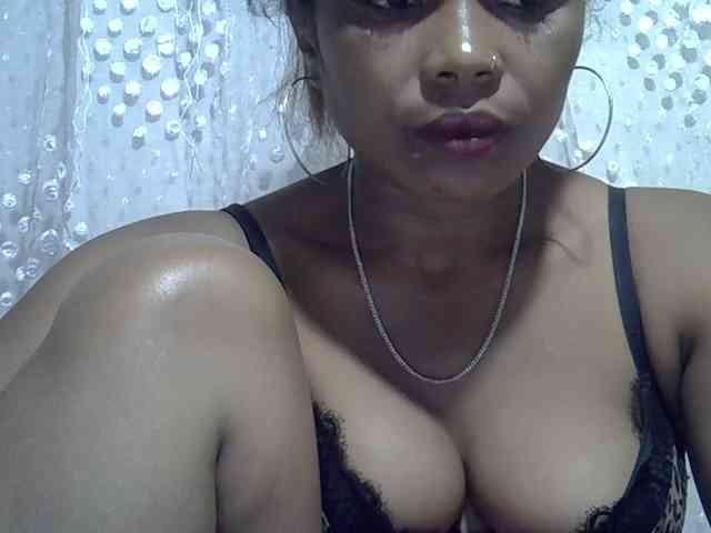 Sexywife1 webcam