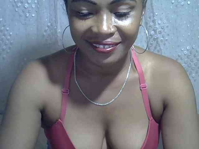Sexywife1 webcam