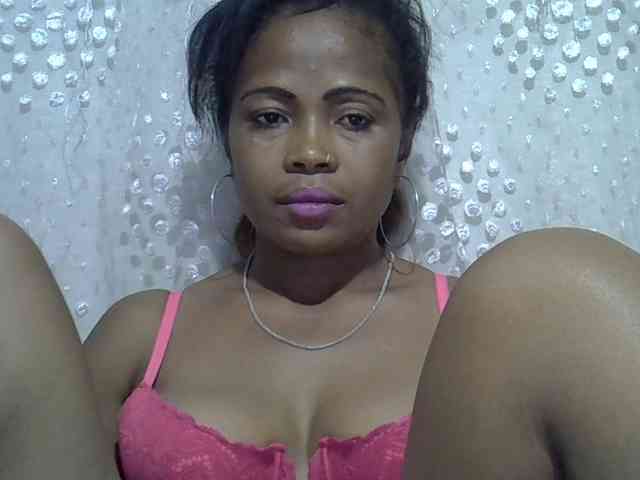 Sexywife1 webcam
