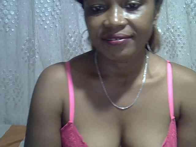 Sexywife1 webcam