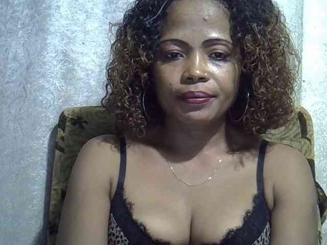 Sexywife1 webcam