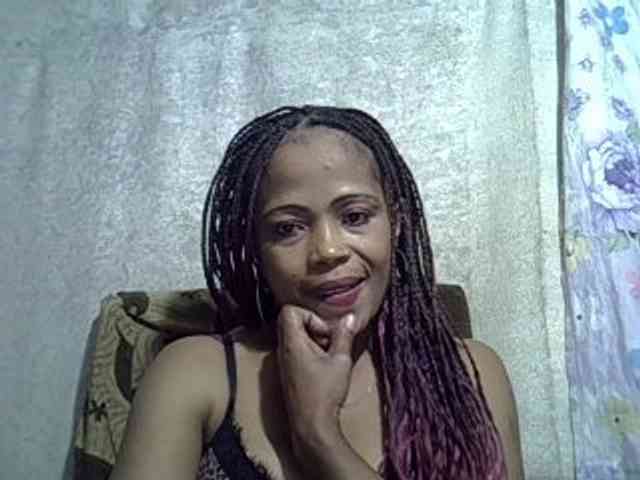 Sexywife1 webcam
