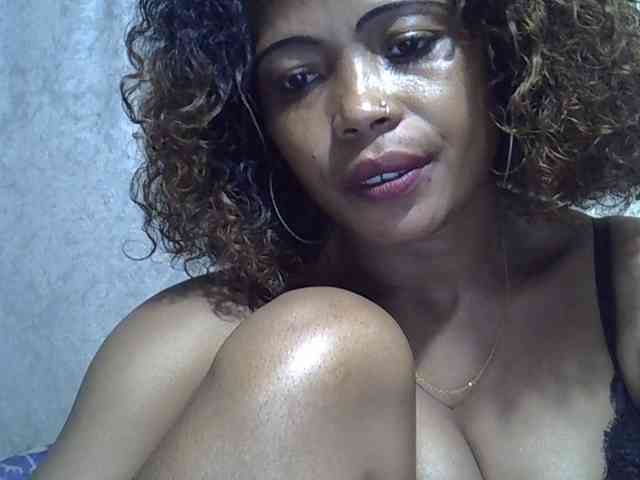 Sexywife1 webcam