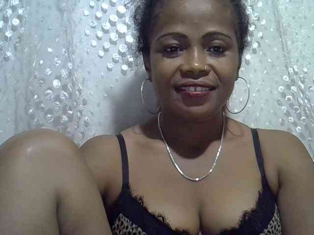 Sexywife1 webcam