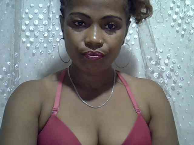 Sexywife1 webcam