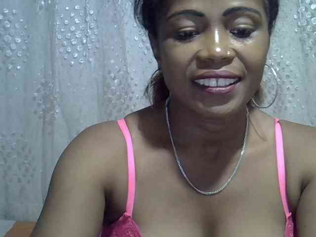 Sexywife1 webcam