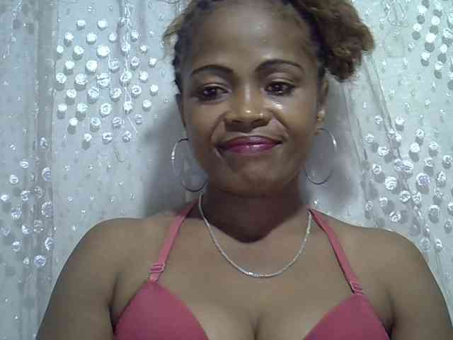 Sexywife1 webcam