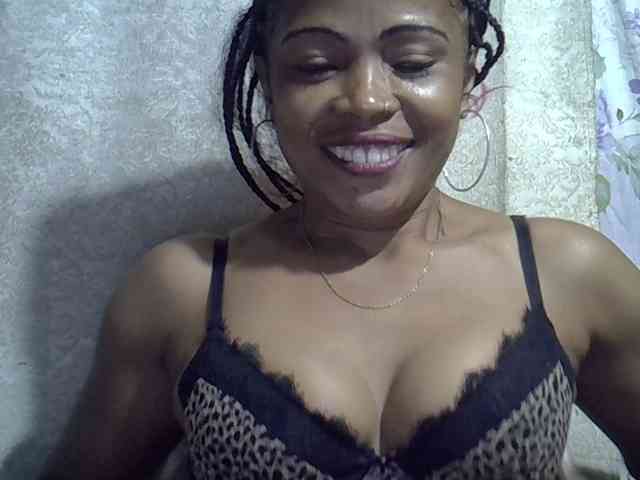 Sexywife1 webcam