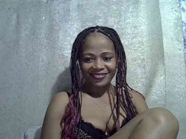 Sexywife1 webcam