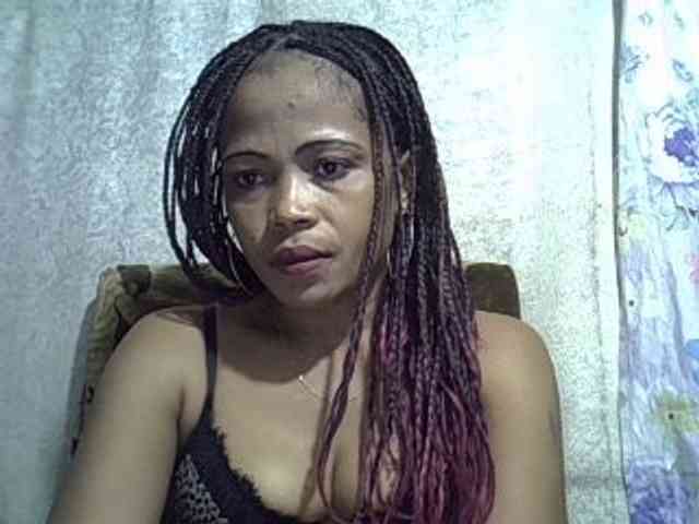 Sexywife1 webcam