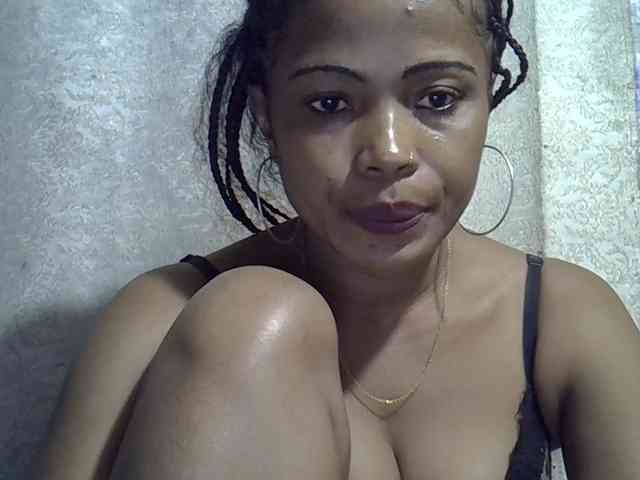 Sexywife1 webcam