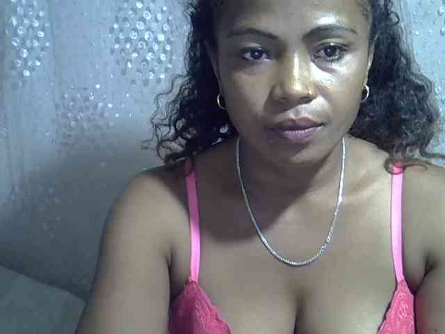 Sexywife1 webcam