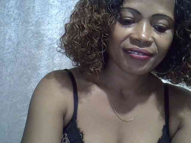 Sexywife1 webcam
