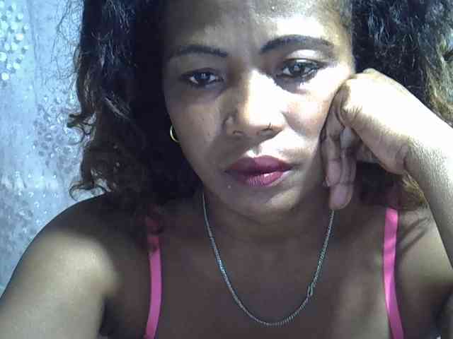 Sexywife1 webcam