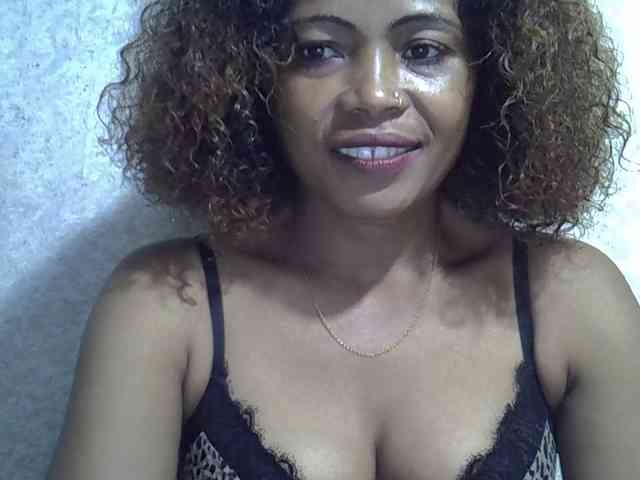 Sexywife1 webcam