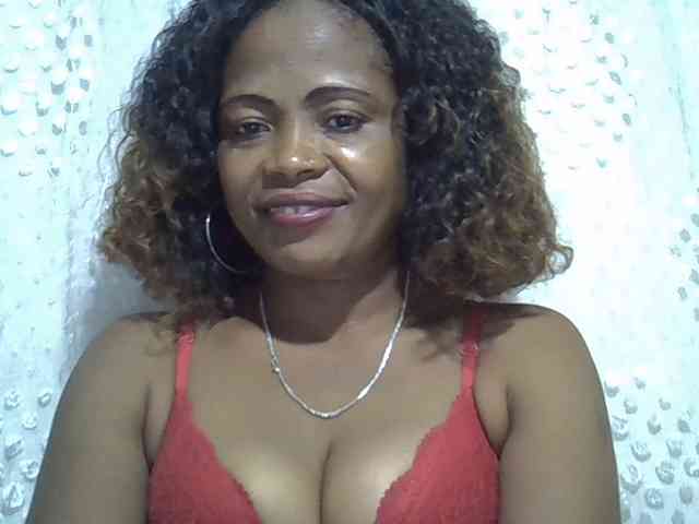 Sexywife1 webcam