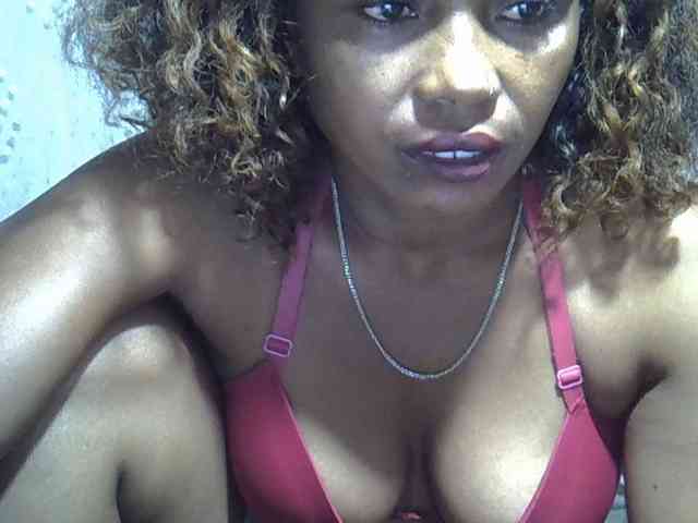 Sexywife1 webcam